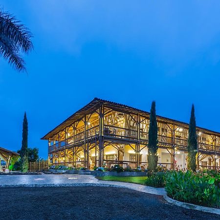 Hotel Casa San Carlos Lodge Pereira Комбия Экстерьер фото