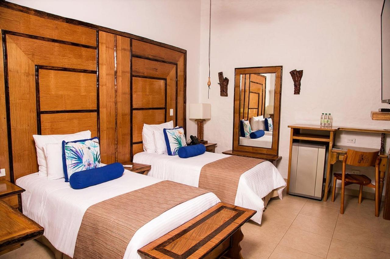 Hotel Casa San Carlos Lodge Pereira Комбия Экстерьер фото