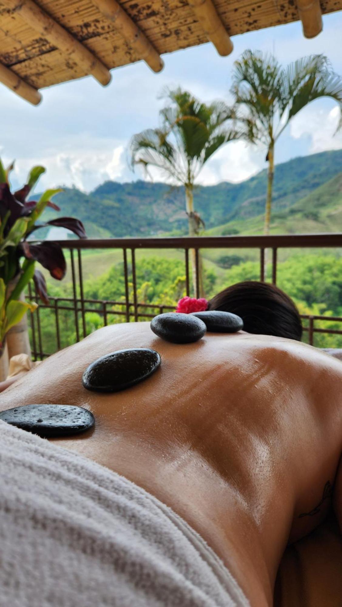 Hotel Casa San Carlos Lodge Pereira Комбия Экстерьер фото