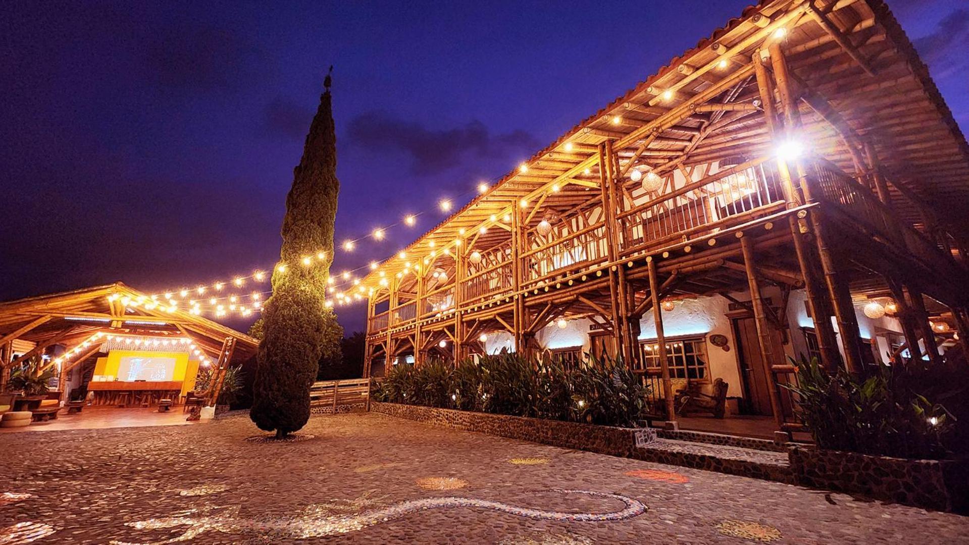 Hotel Casa San Carlos Lodge Pereira Комбия Экстерьер фото