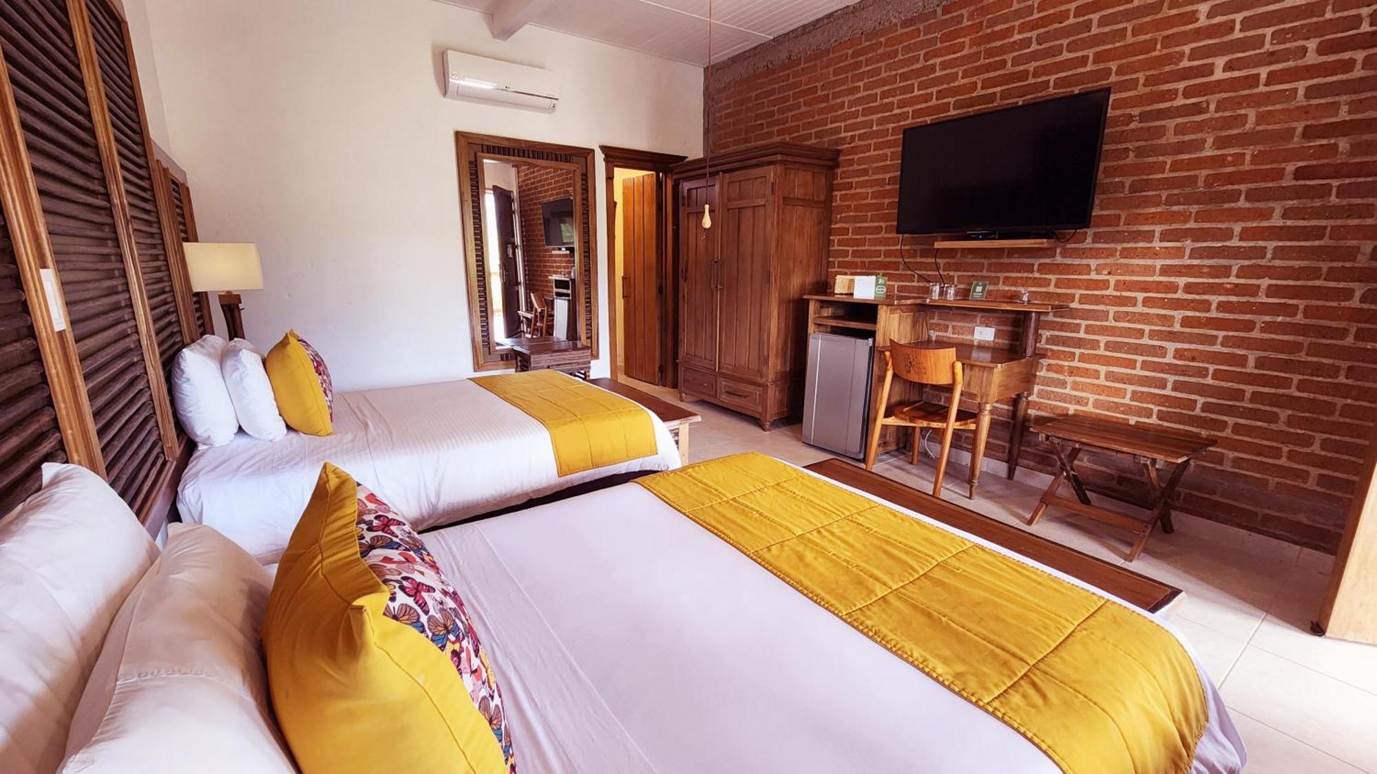 Hotel Casa San Carlos Lodge Pereira Комбия Экстерьер фото