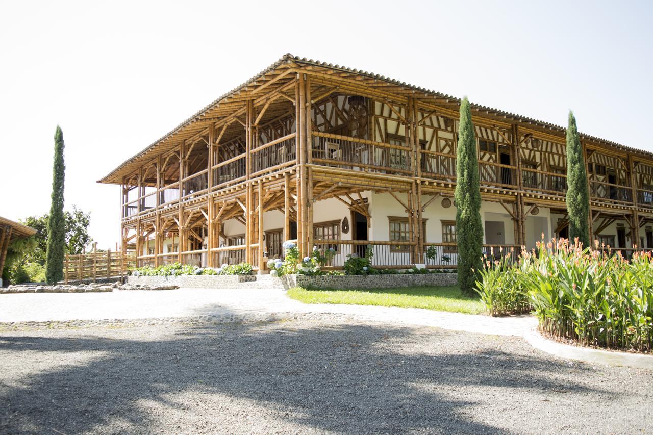 Hotel Casa San Carlos Lodge Pereira Комбия Экстерьер фото
