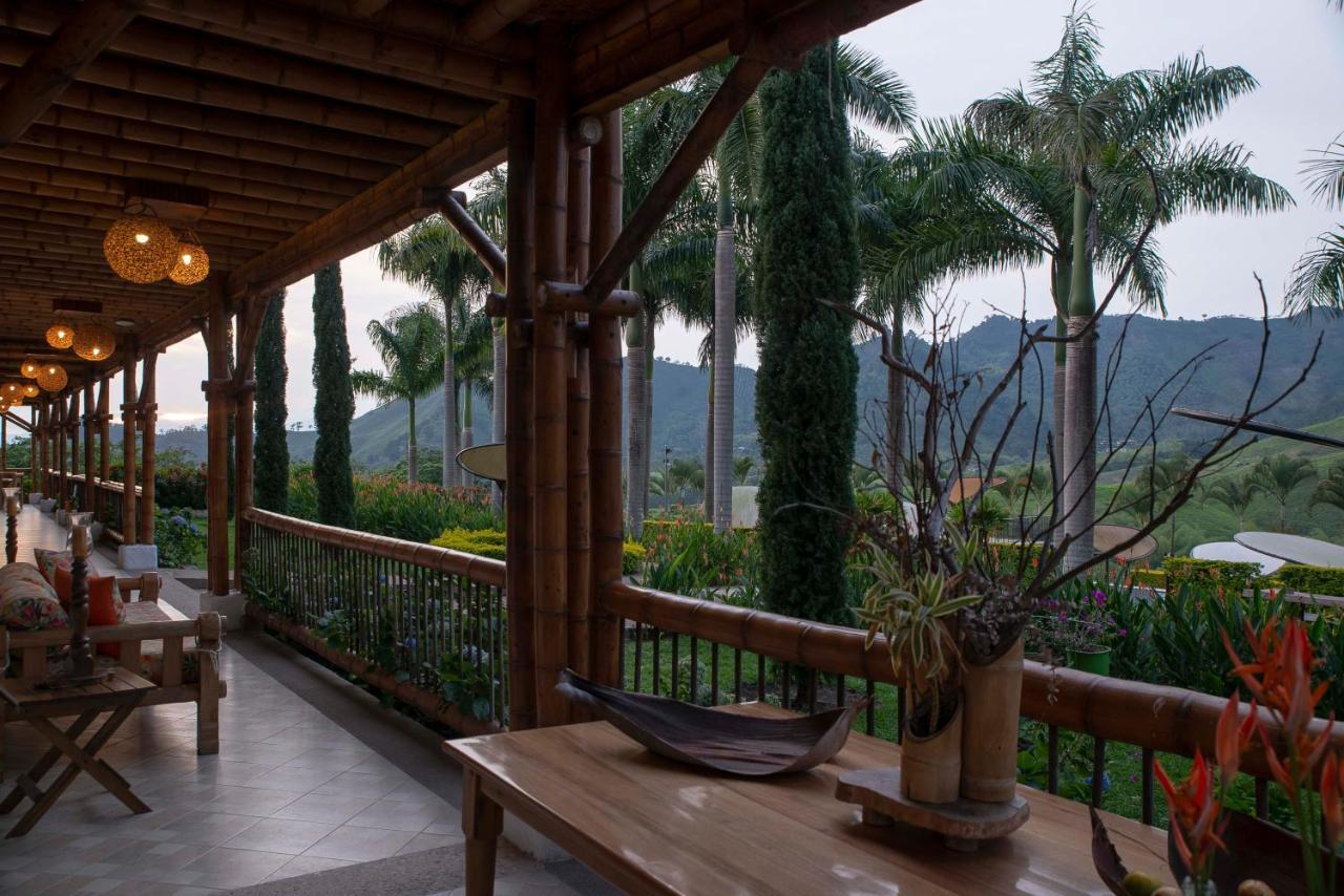 Hotel Casa San Carlos Lodge Pereira Комбия Экстерьер фото