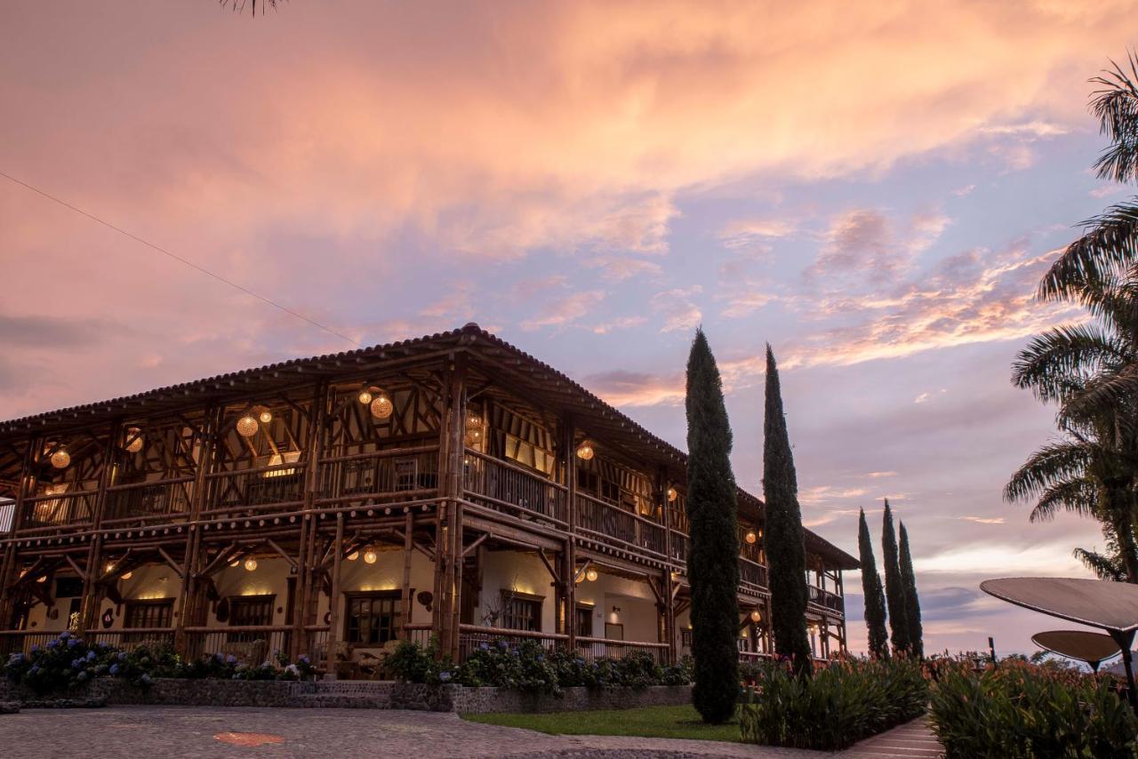 Hotel Casa San Carlos Lodge Pereira Комбия Экстерьер фото